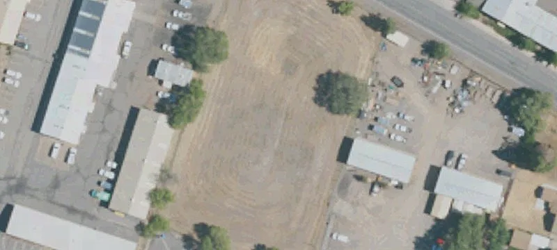 2213 Main St