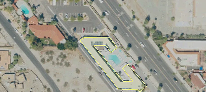 2323 Palm Cyn Dr