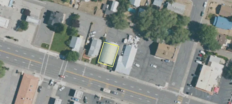 2005 Main St