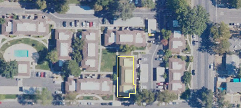 406 Elliot St