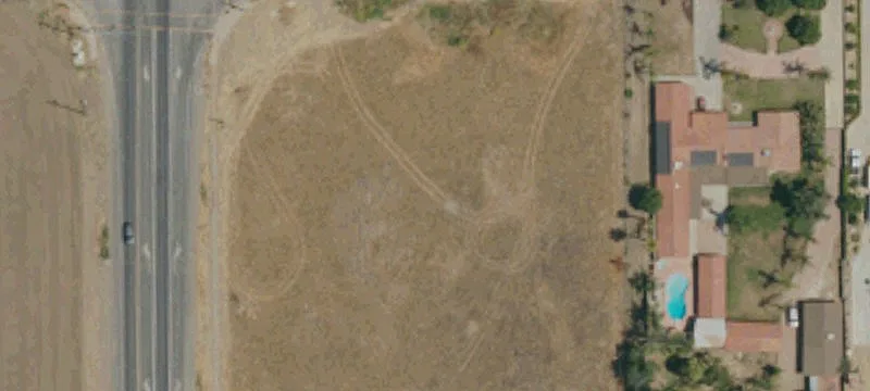 Lamont, CA 93241