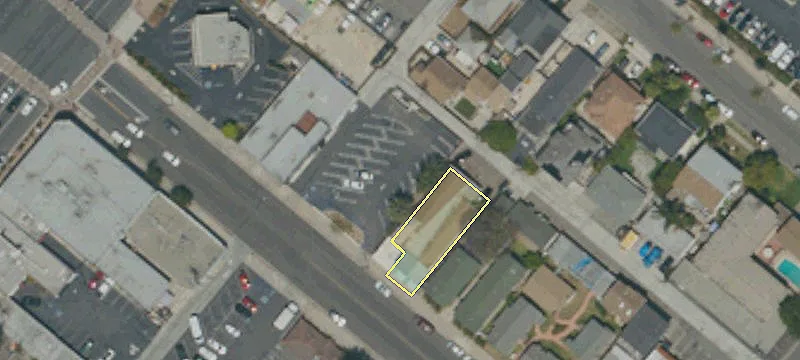 Costa Mesa, CA 92627