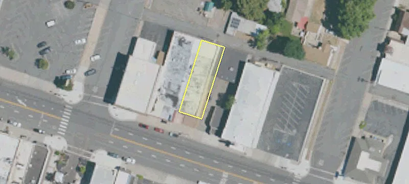 805 Main St