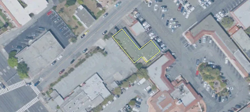 1180 El Camino Real