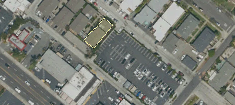 Costa Mesa, CA 92627