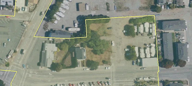 254 Ctr Ave
