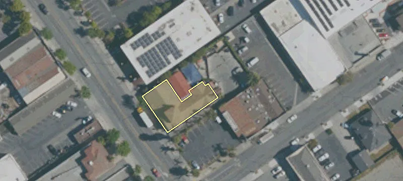 618 Main St