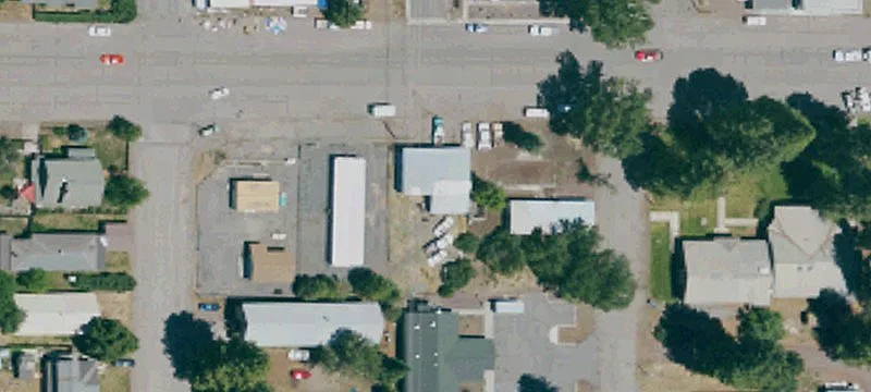 212 3rd St