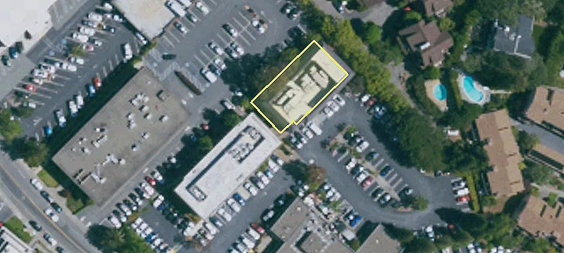 1260 Eliseo Dr