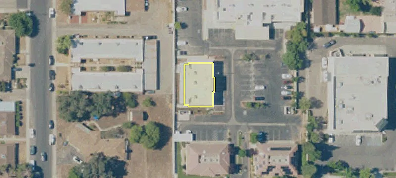 790 Manning Ave