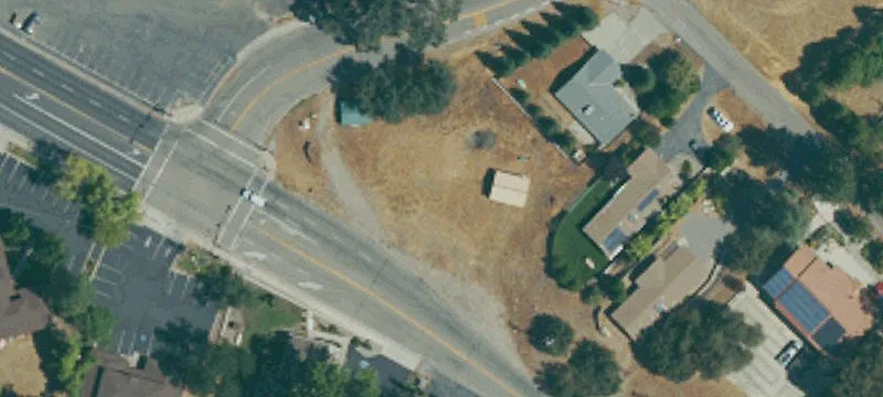 Oakhurst, CA 93644