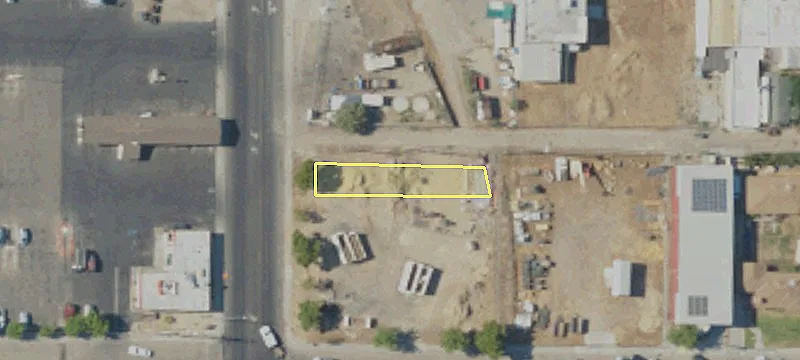 Parlier, CA 93648