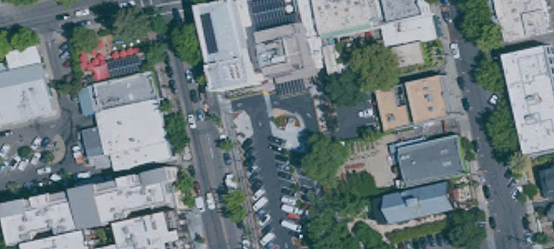 Healdsburg Ave