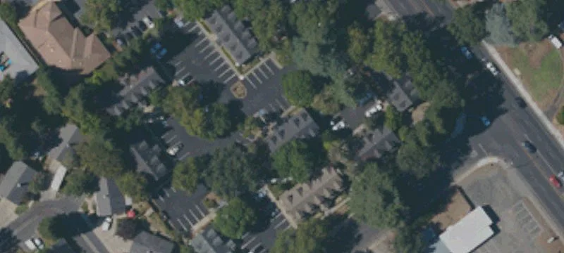 24 Hanover Ln