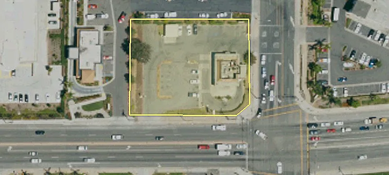 18990 Van Buren Blvd