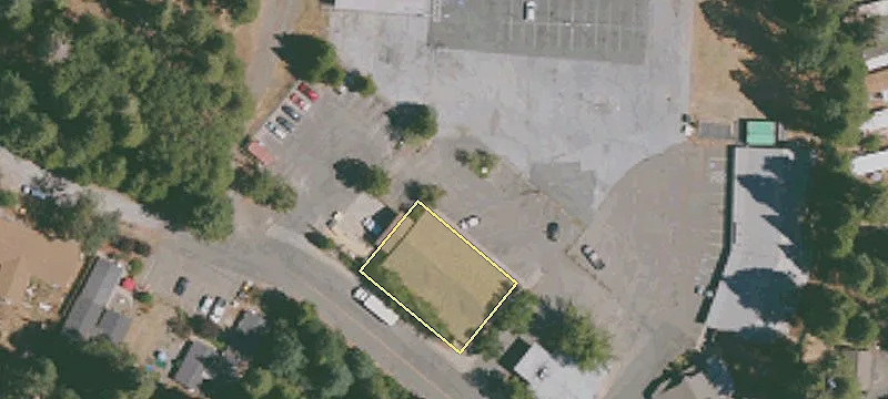 2669 Sanders Dr