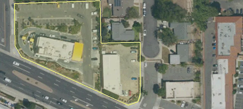 891 Imperial Hwy