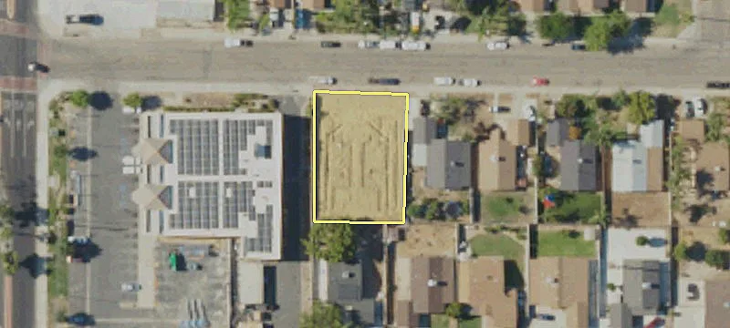 Parlier, CA 93648