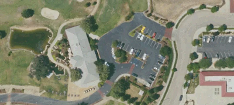 700 Clubhouse Dr