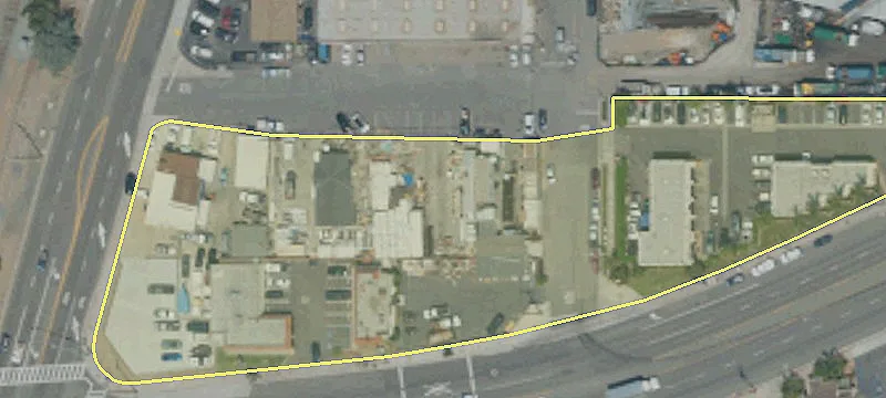 742 Main St