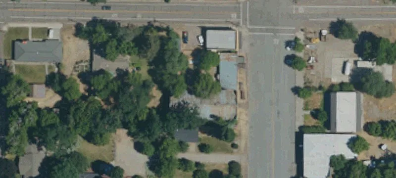 580 Main St