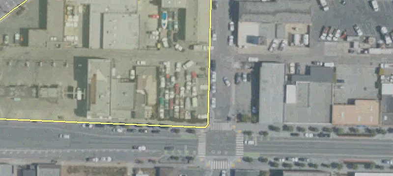 Broadway Ave