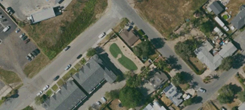 1918 Kelly Ave