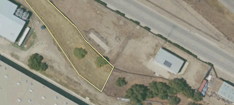 325 Airport Rd