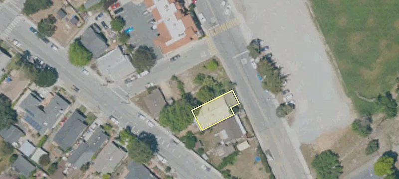 Alameda St