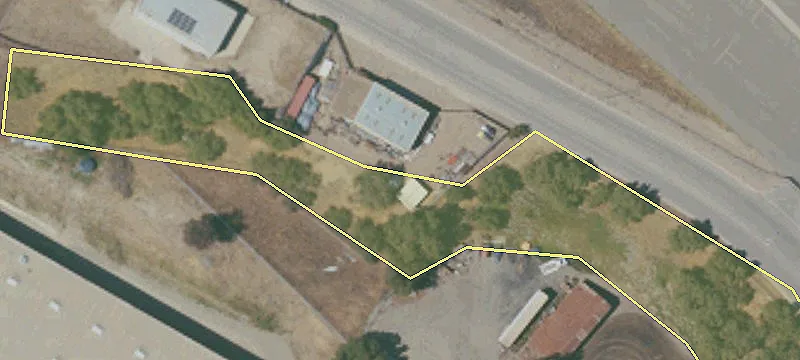 323 Airport Rd