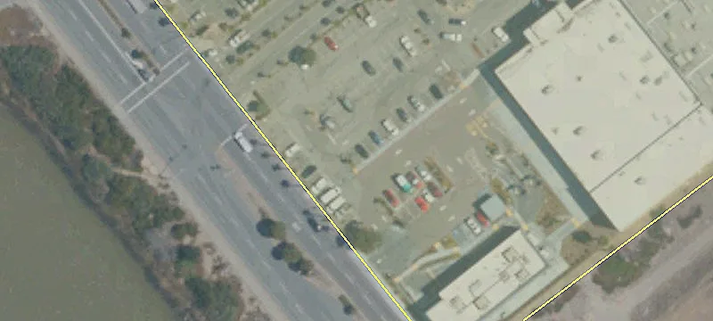 Cyn Del Rey Blvd