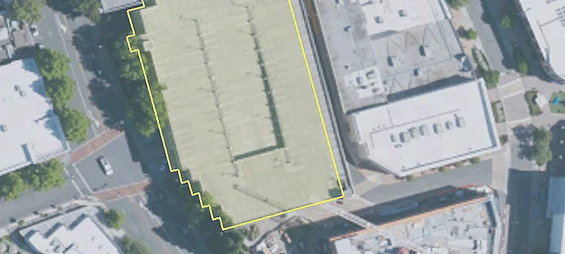 1315 Broadway Plz