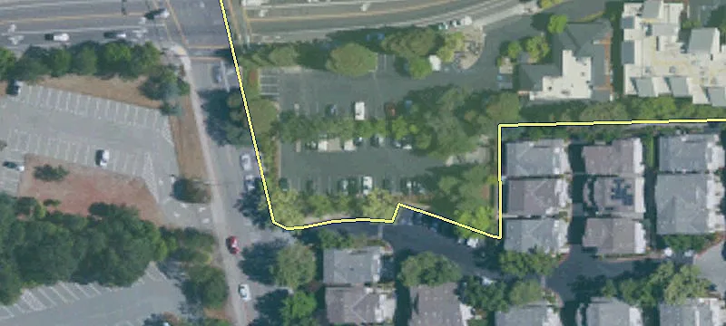 Kenwood Ln