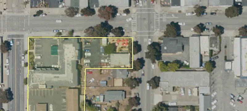 787 Main St