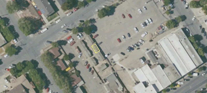 Lynn St