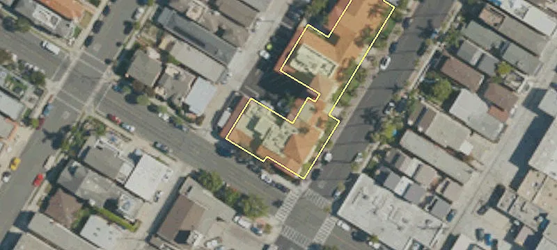 201 8th St