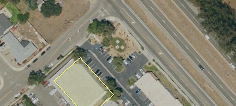Frontage Rd