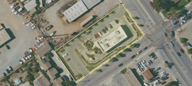 501 El Camino Real
