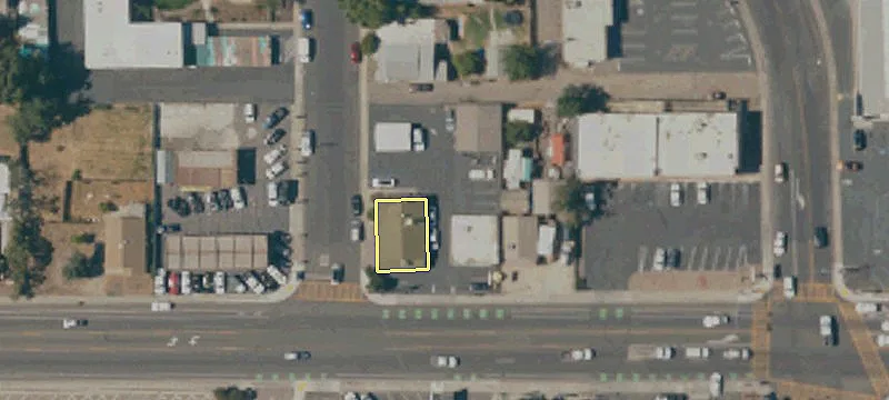 821 Yosemite Ave