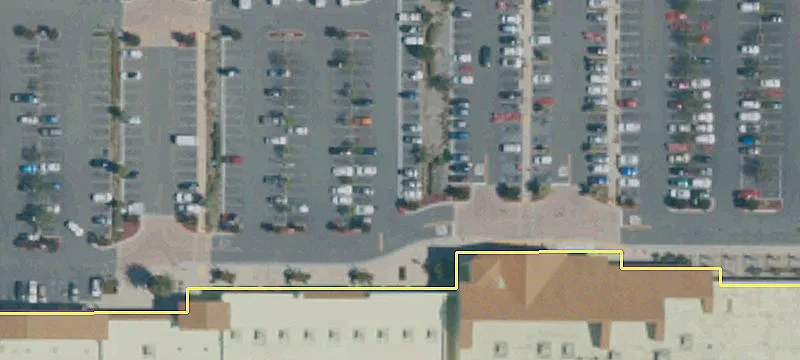 2000 El Camino Real