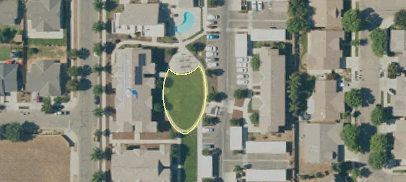 2020 Dinuba Ave