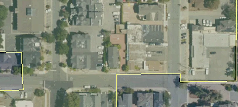 21685 Granada Ave