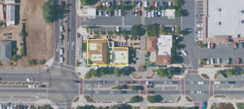 3231 Main St