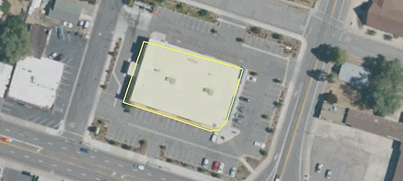 1615 Main St