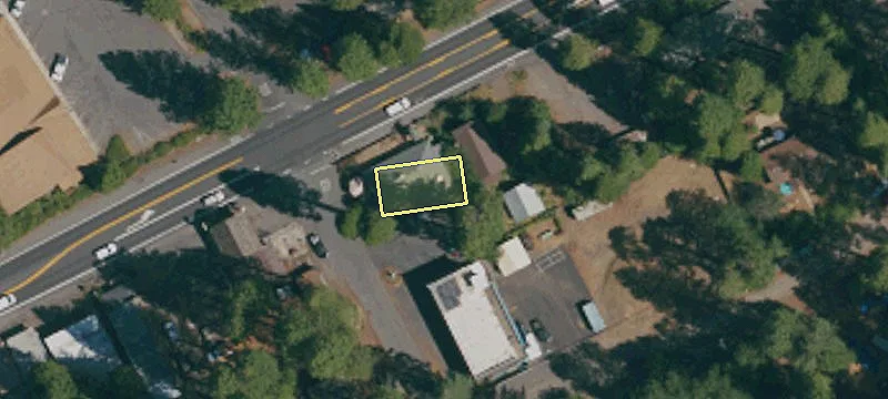 1051 Hwy 4th 4