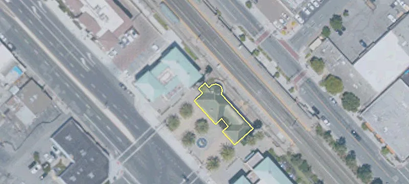 599 El Camino Real