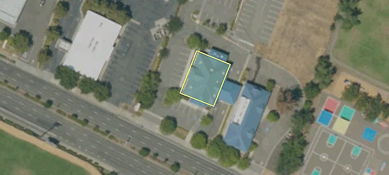880 Cypress Ave