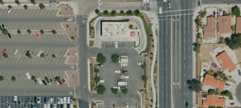 1840 Perris Blvd