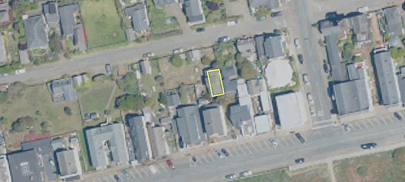 45120 Main St