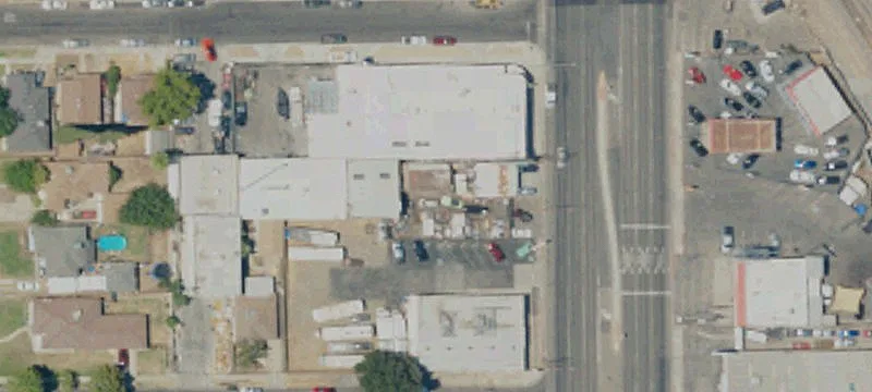 1487 Blackstone Ave